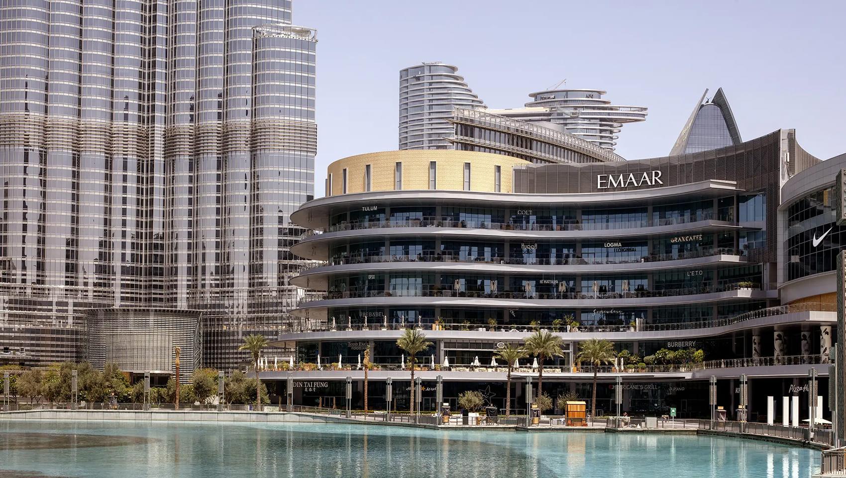 dubaimall2.jpg